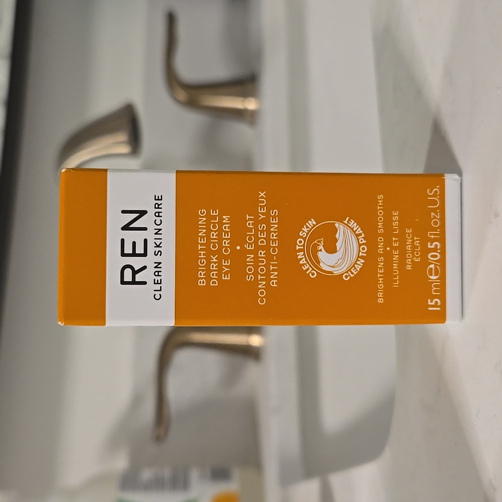NWT Ren Clean Skincare Brightening Dark Circle Eye Cream